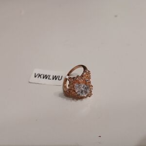 Elegant Rose Gold Ring with Gemstone, Size 7